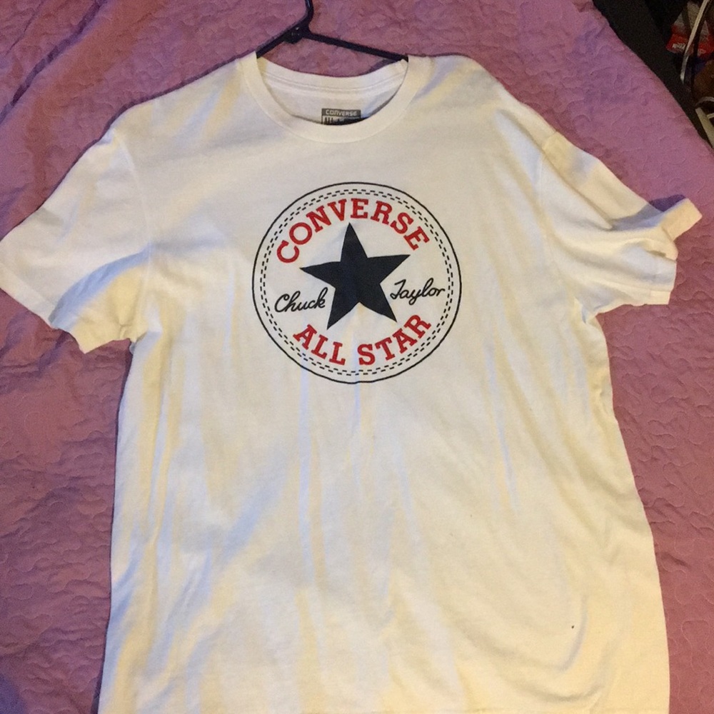 Converse tee
